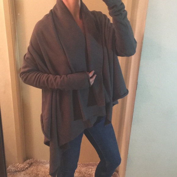 OAK NYC Cardigan size S - Picture 2 of 3